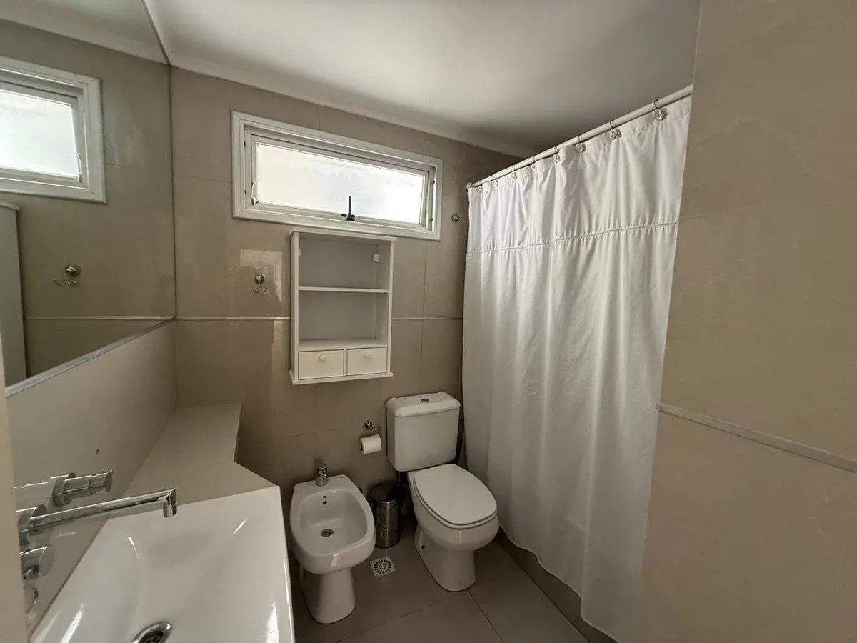 ALQUILER DEPARTAMENTO 2 AMB  COCHERA y PILETA/SUM 2