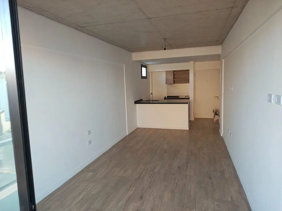 Departamento con pileta a estrenar 3
