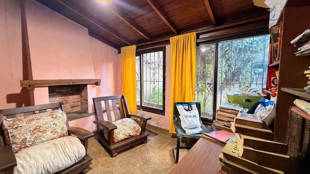 Casa en venta, 5 amb, Santos Lugares con pileta 5