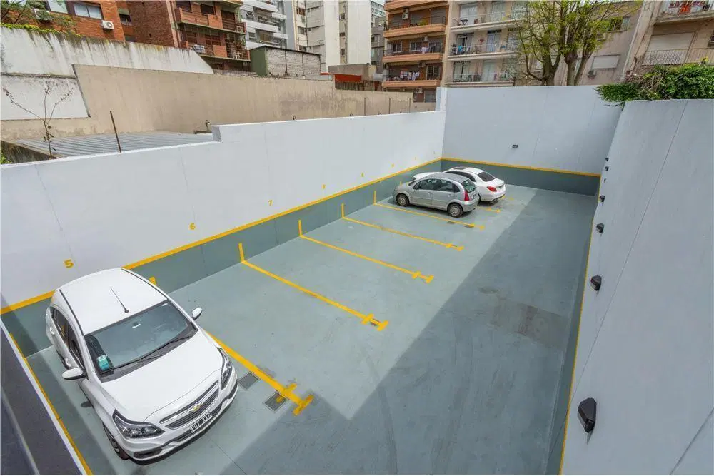 Cochera VILLA URQUIZA 5