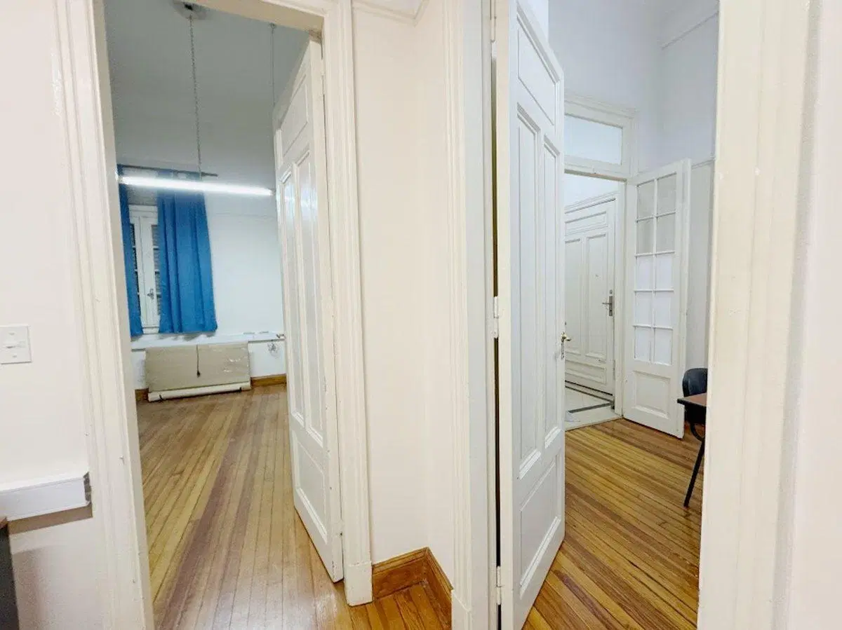 VENTA OFICINA 77m2 MICROCENTRO 4