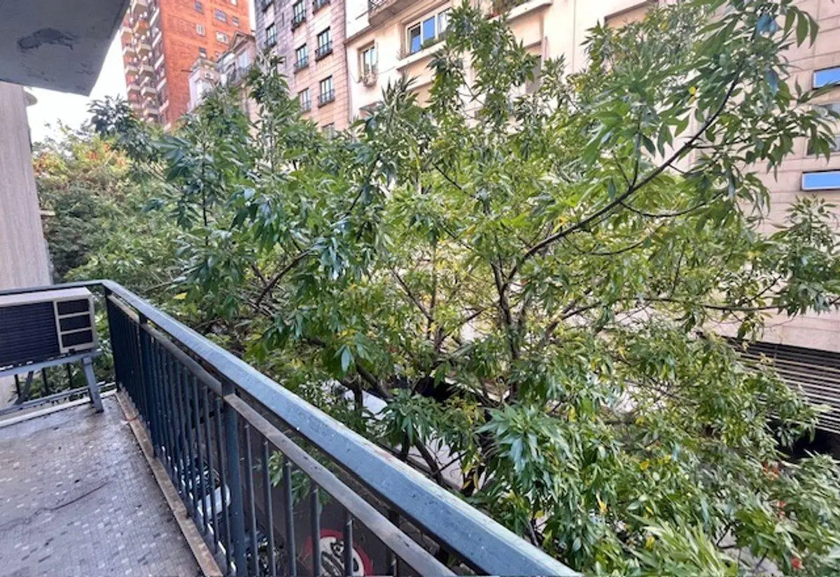 VENTA DPTO 6 AMB  BALCON COCH RETIRO A REFACCIONAR 5