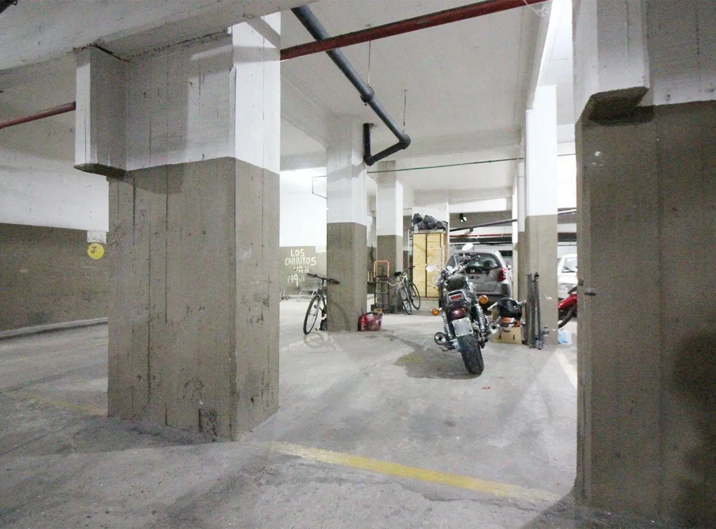 VENTA 4 AMBIENTES FLORESTA MONTE CASTRO COCHERA 4