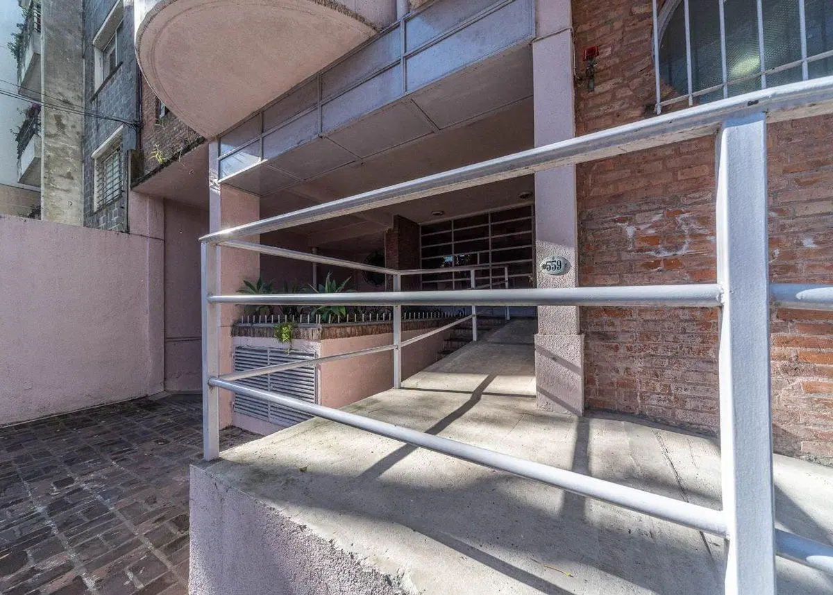 ALQUILER MONOAMBIENTE EN SAN ISIDRO 3