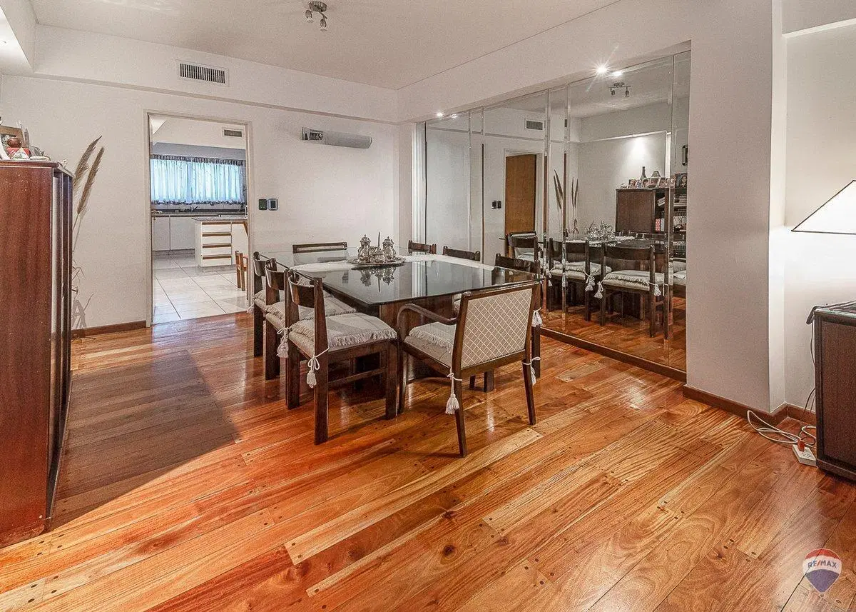 Venta de 4 amb en Palermo con dep y  2 cocheras 4