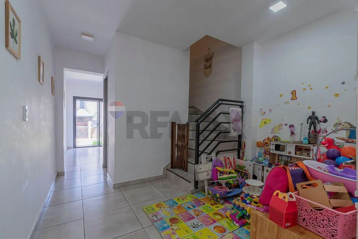 Venta Duplex 3 amb c cochera y jardin. V Luzuriaga 4