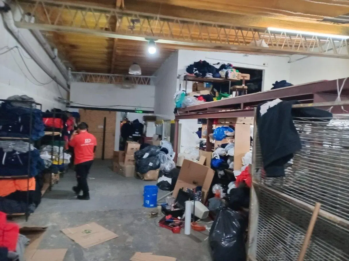 DEPOSITO-GALPÓN EN VENTA CON OFICINAS APTO CREDITO 5