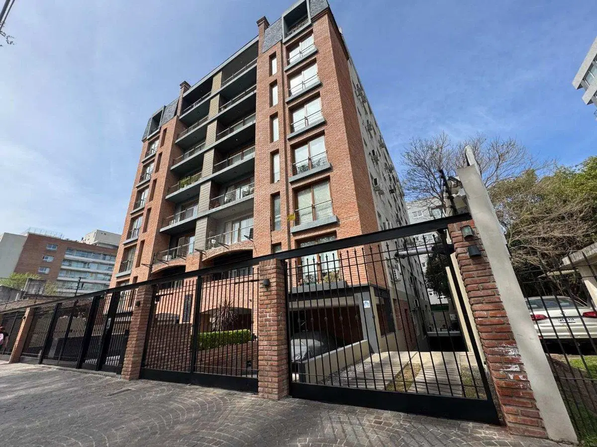 COCHERA CUBIERTA EN VENTA ITUZAINGO 14MTS 3