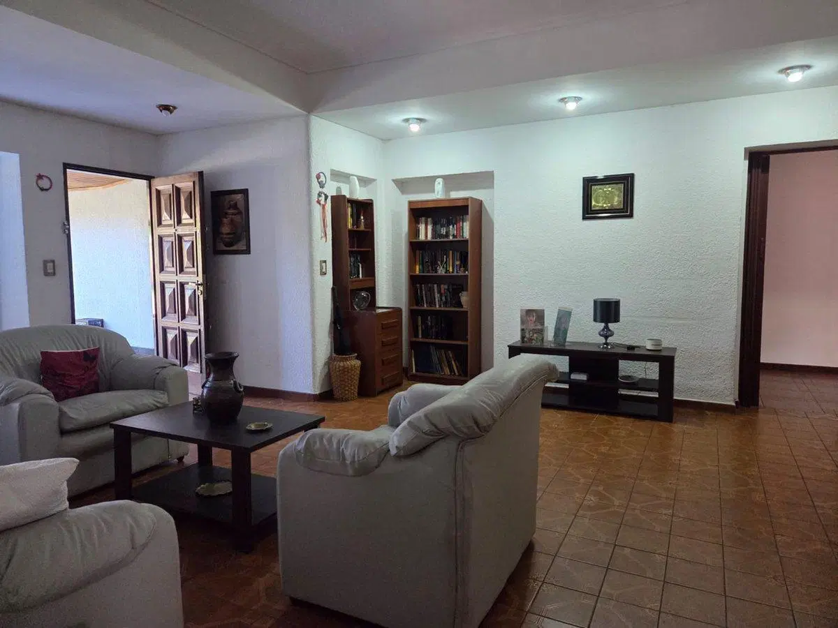 Venta casa 6 ambientes en Haedo 5