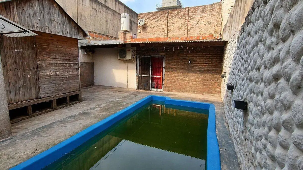 Venta PH 4 amb con lote propio, quincho y pileta 5