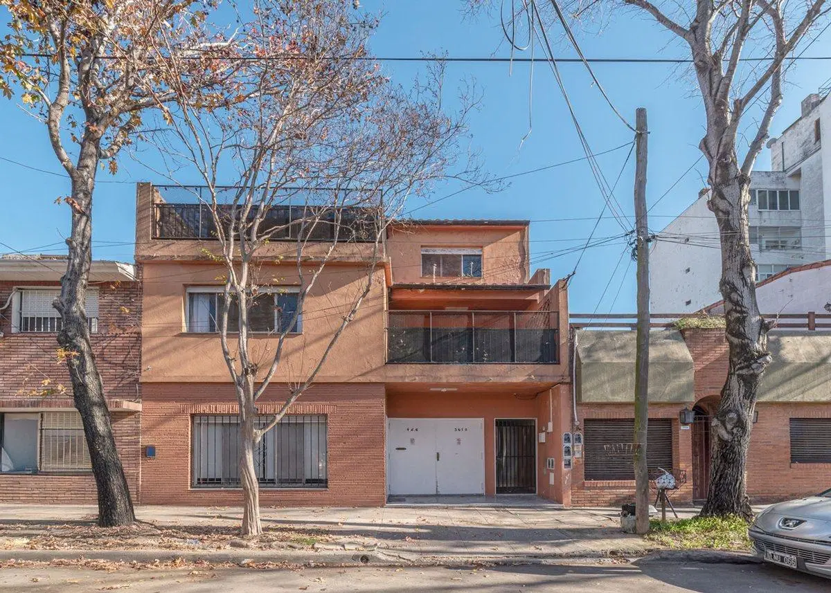 PH TIPO CASA 260m2  LOFT Y TERRAZAS  LA LUCILA . 2