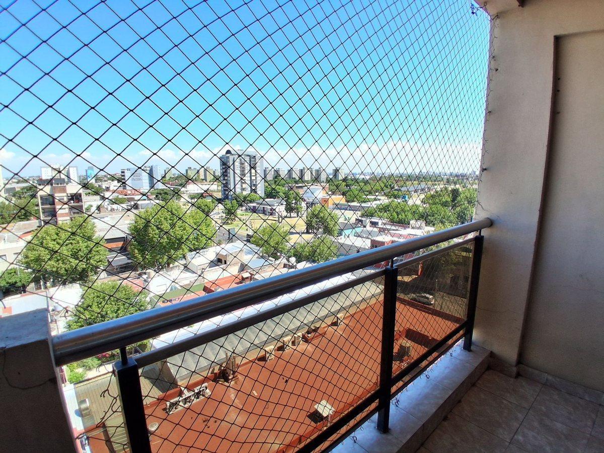 DEPTO VENTA 3 AMBIENTES AVELLANEDA C/GUARDACOCHE