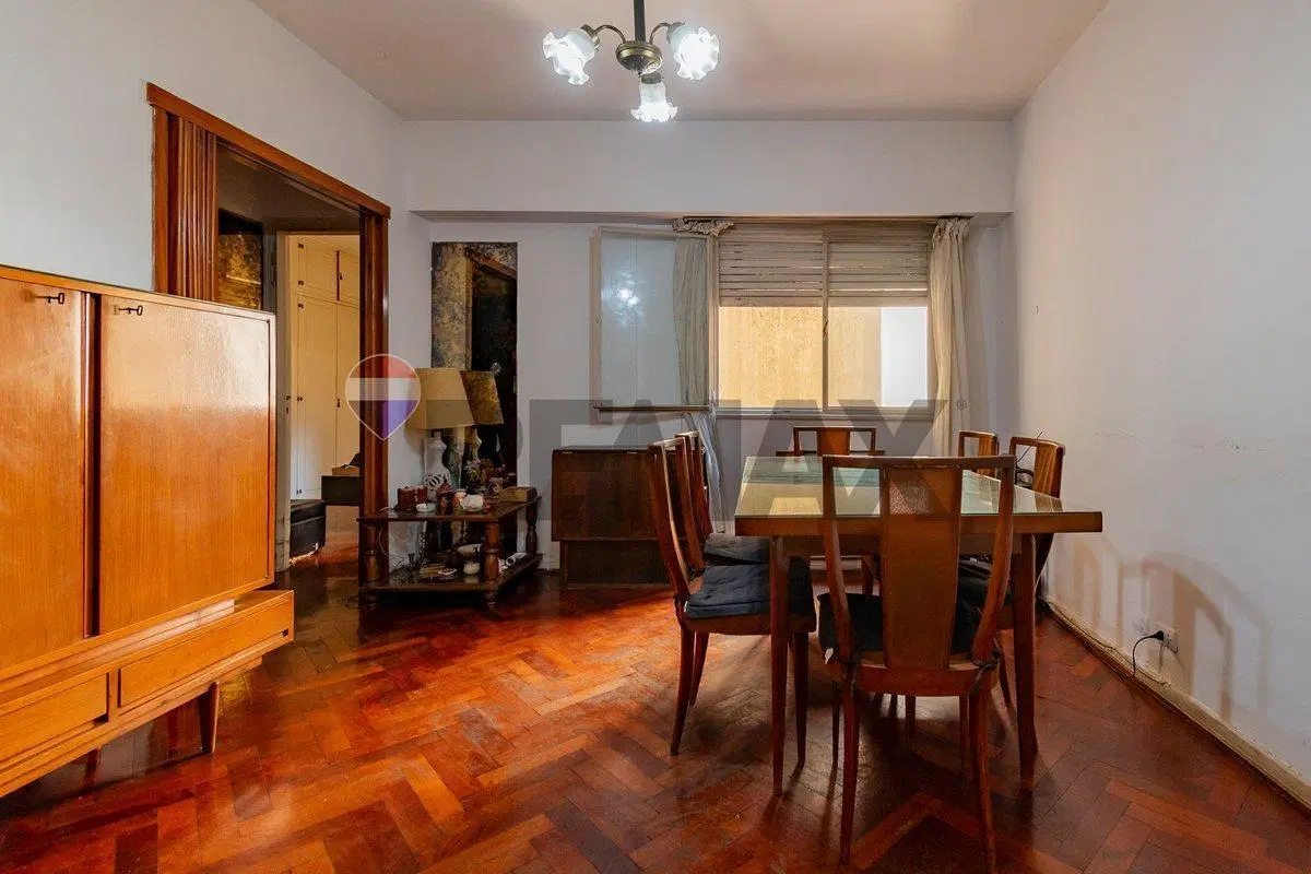 Venta depto semi piso 3 amb con patio Villa Crespo 4