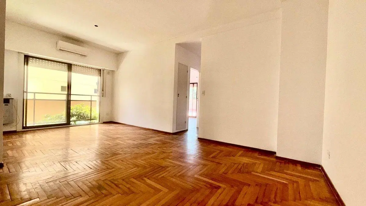 VENTA DEPTO 3 AMB COCHERA FIJA DESC  AVELLANEDA 4