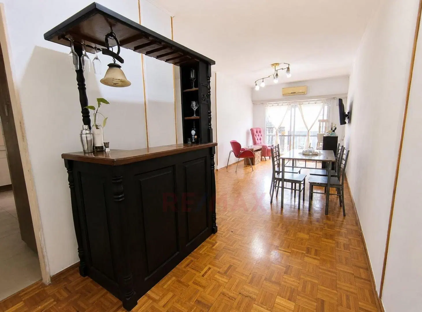 VENTA DEPARTAMENTO 4 AMBIENTES, AL FRENTE 3