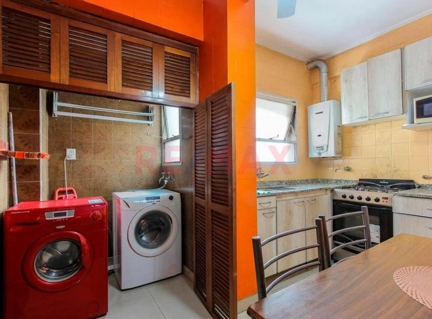 VENTA DEPARTAMENTO 4 AMBIENTES, AL FRENTE 2