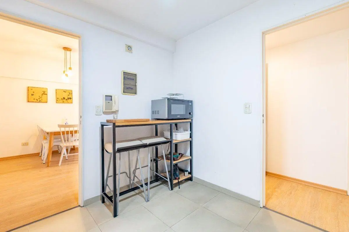 Venta depto 3 amb. con balcon y cochera Palermo 3