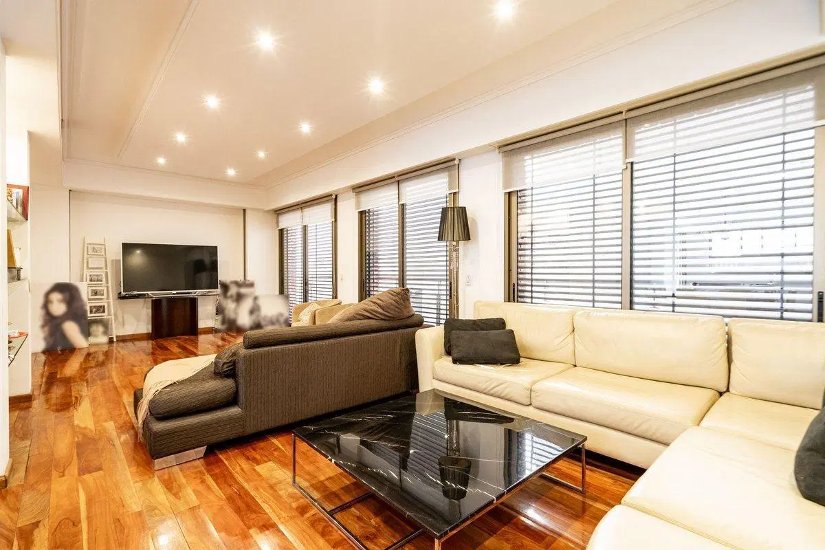 CASA EN VENTA 6 AMBIENTES BARRACAS PATIO Y PARRILA 5