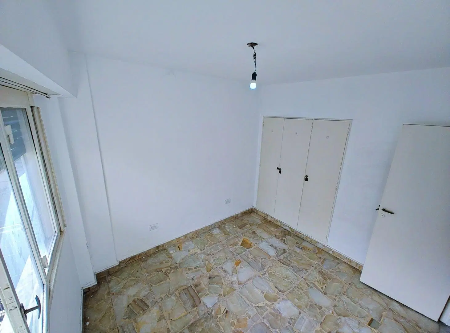 VENTA DEPARTAMENTO TRES 3 AMBIENTES PATERNAL 5