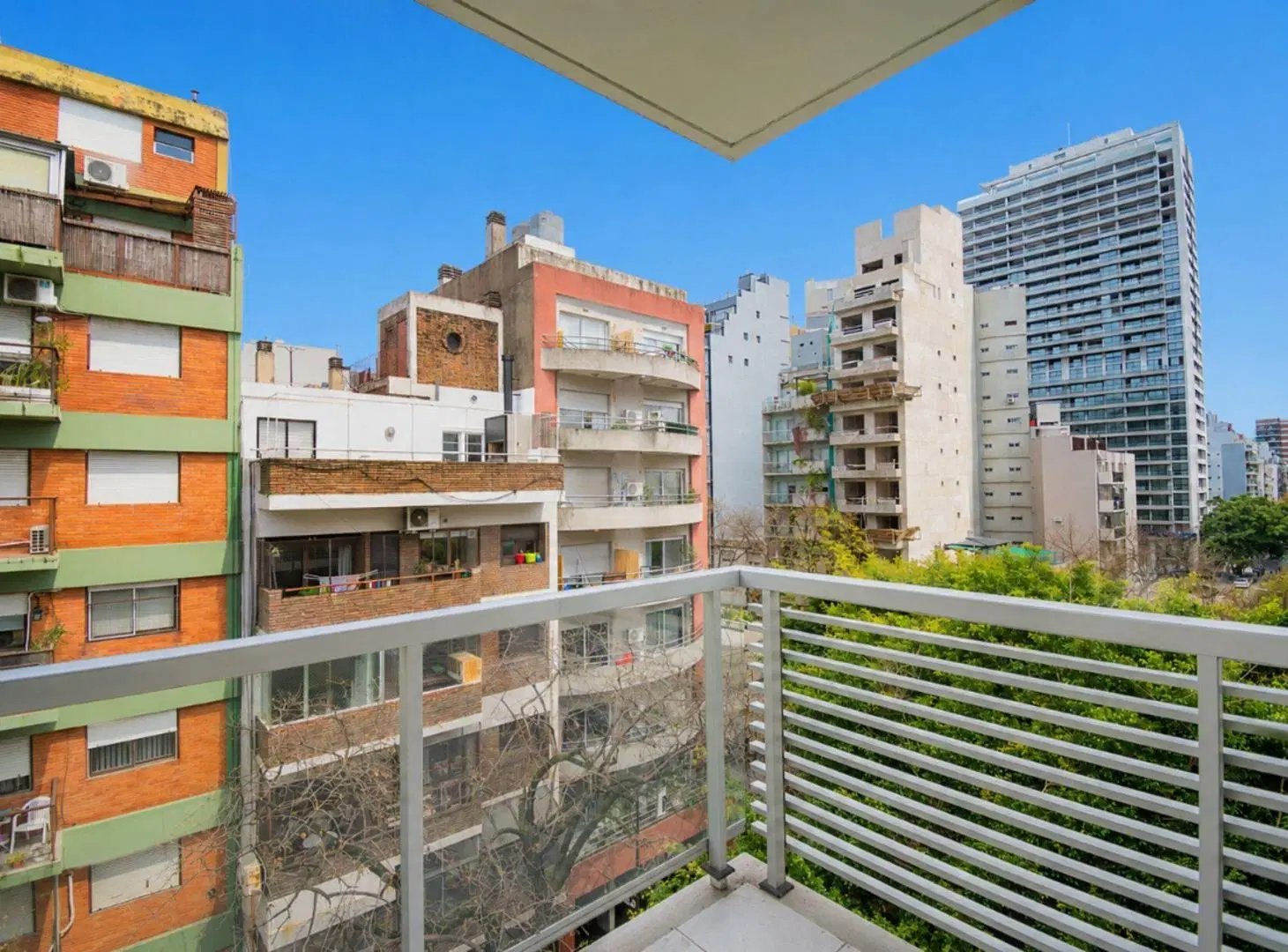 ALQUILER TEMPORARIO MONOAMBIENTE BELGRANO 5