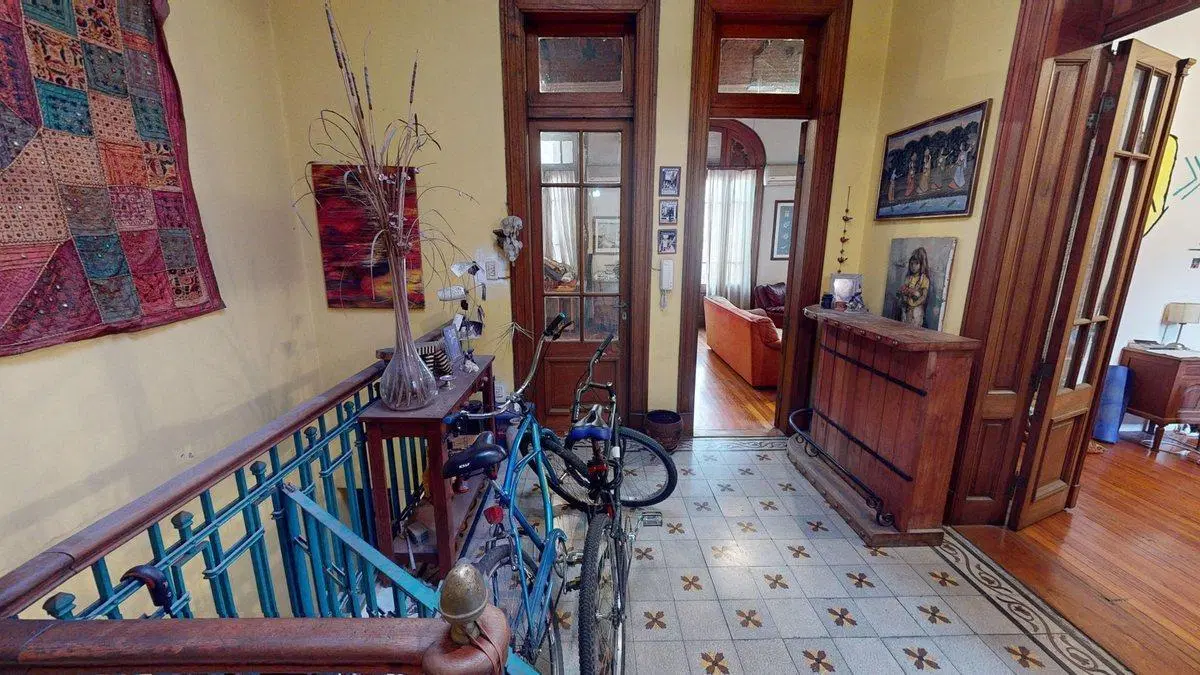 Venta PH 4 amb. Constitución con terraza y quincho 2
