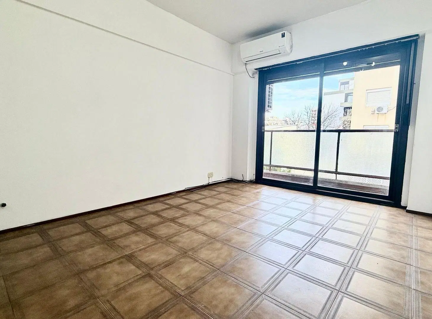 VENTA DEPTO  3 AMBIENTES CON BALCON NUÑEZ 3