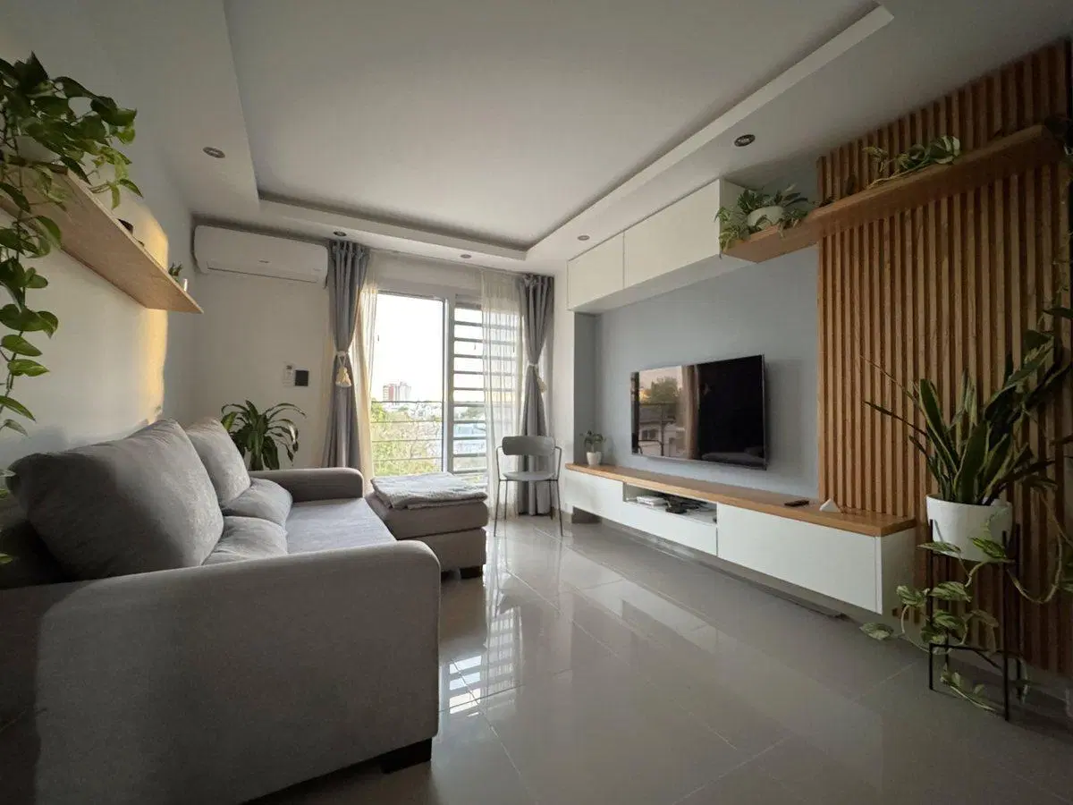 Dpto 3 ambientes en venta en Escobar con balcón 2