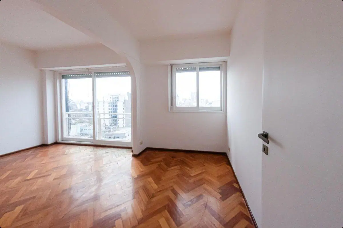 VENTA DEPARTAMENTO 3 AMBIENTES COCHERA BALVANERA 2