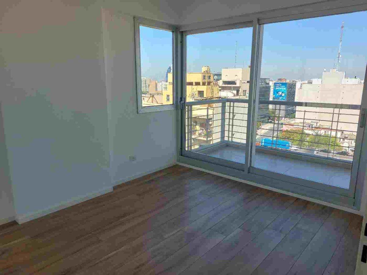 2 AMBIENTES CON BALCON A ESTRENAR