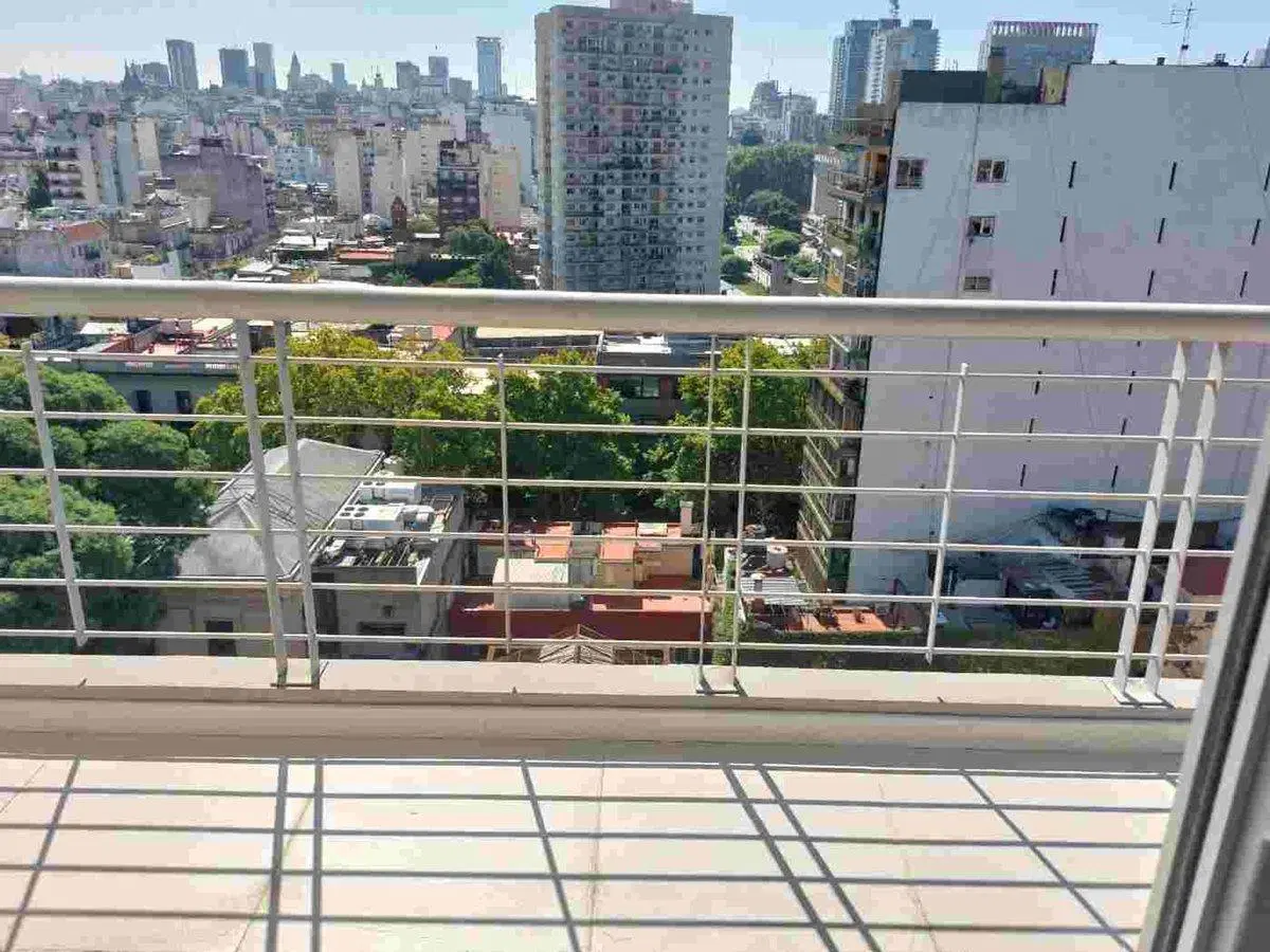 2 AMBIENTES CON BALCON A ESTRENAR 2