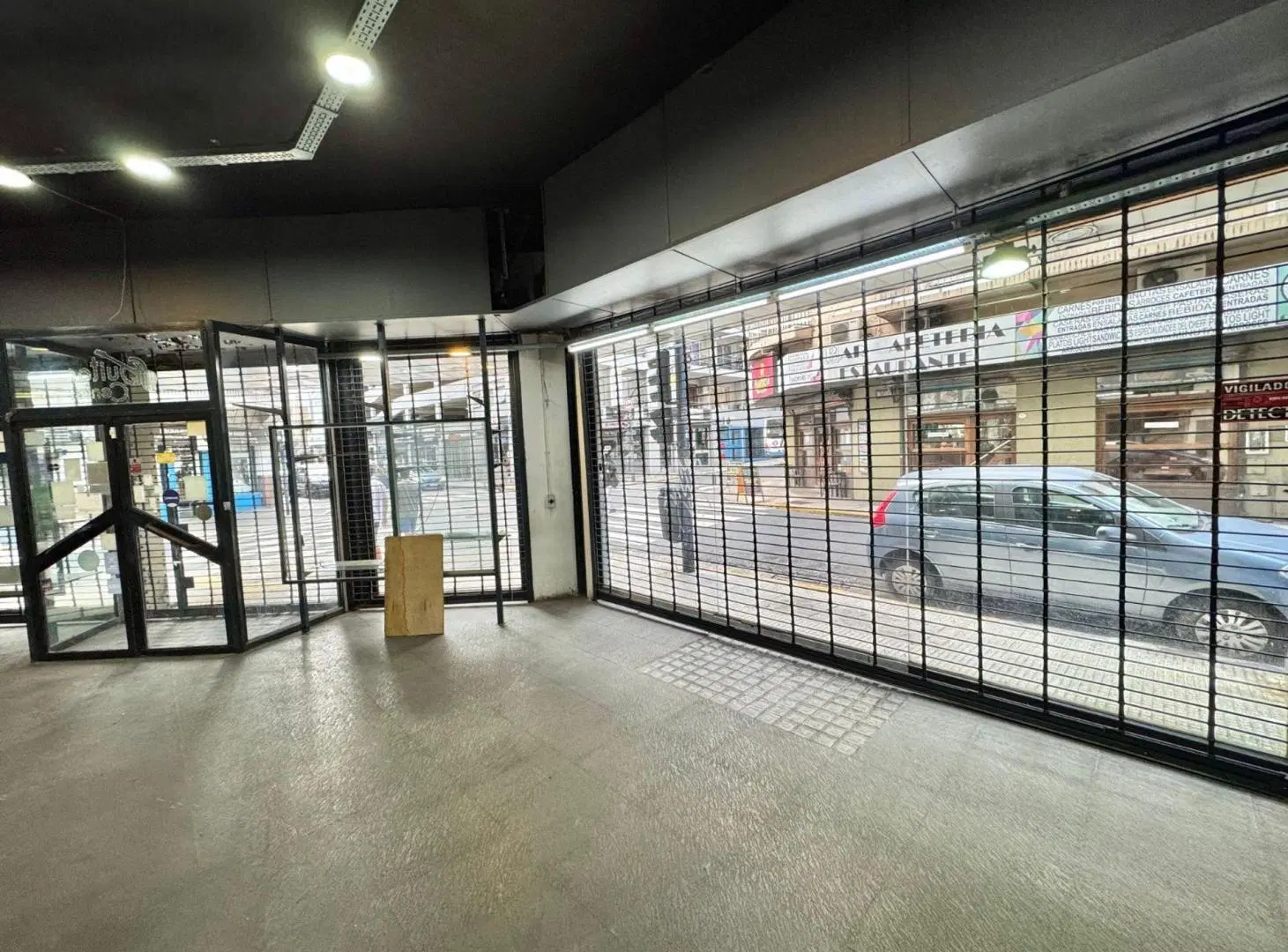 VTA LOCAL COMERCIAL ESQUINA MICROCENTRO S. NICOLAS 3