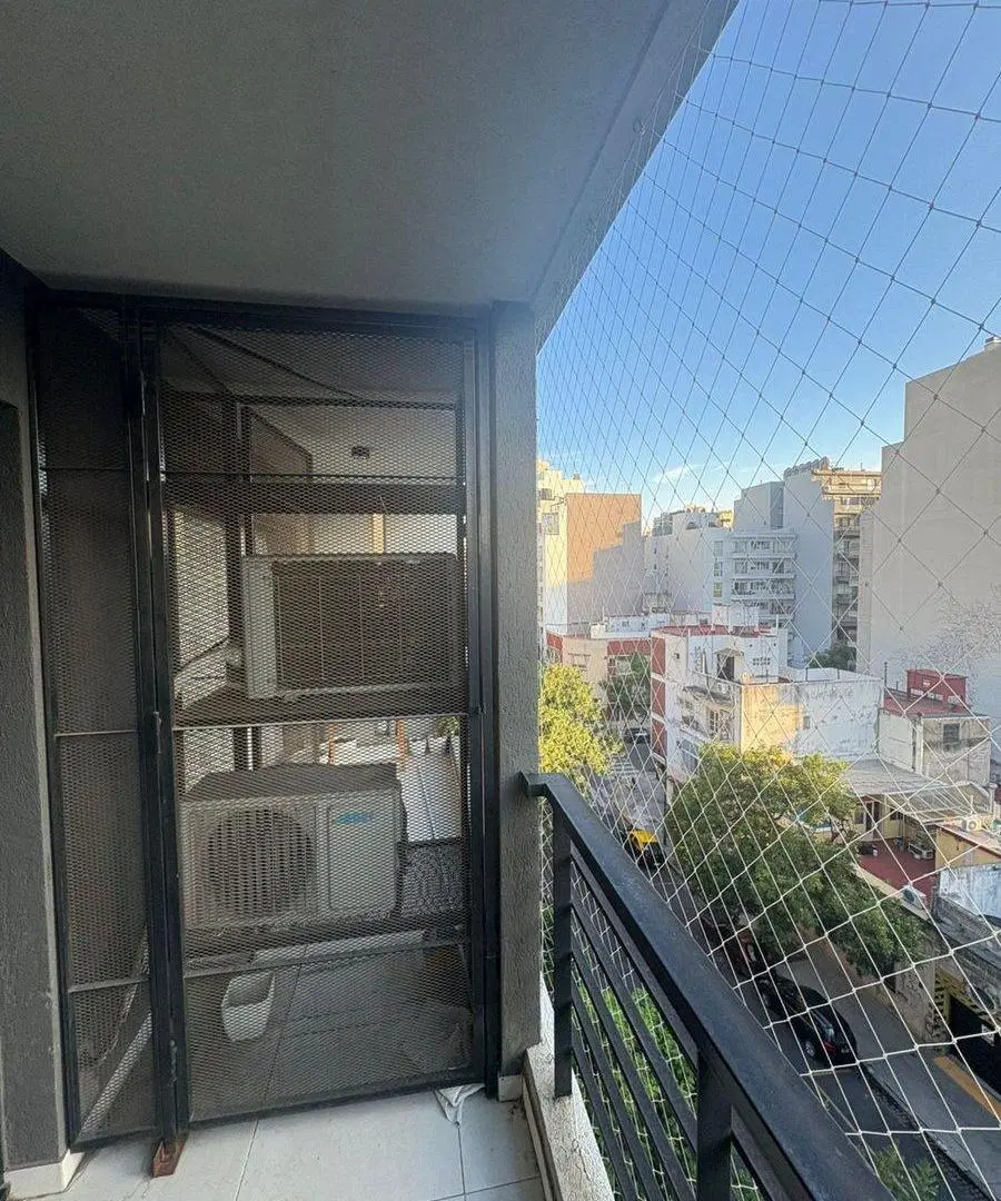 Venta monoambiente Villa Crespo piso 6 vista. 4