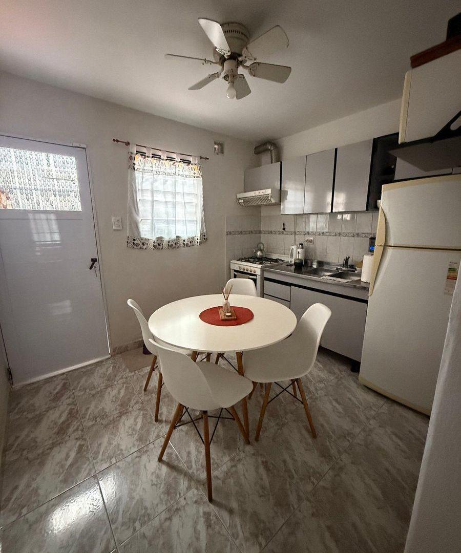 Foto de Venta PH Duplex 3 amb. c/patio Lomas del Mirador, imagen 2