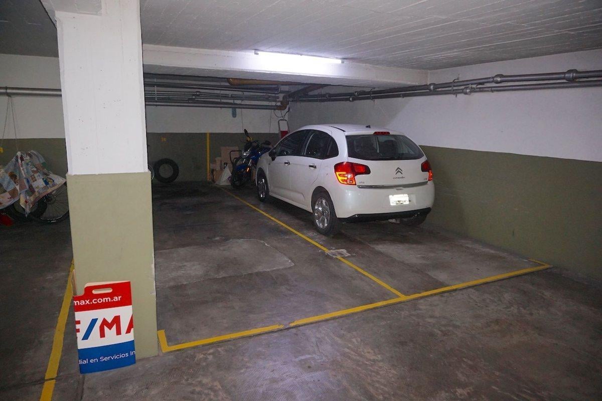 Cochera Venta Belgrano Doble 2 Autos Chicos