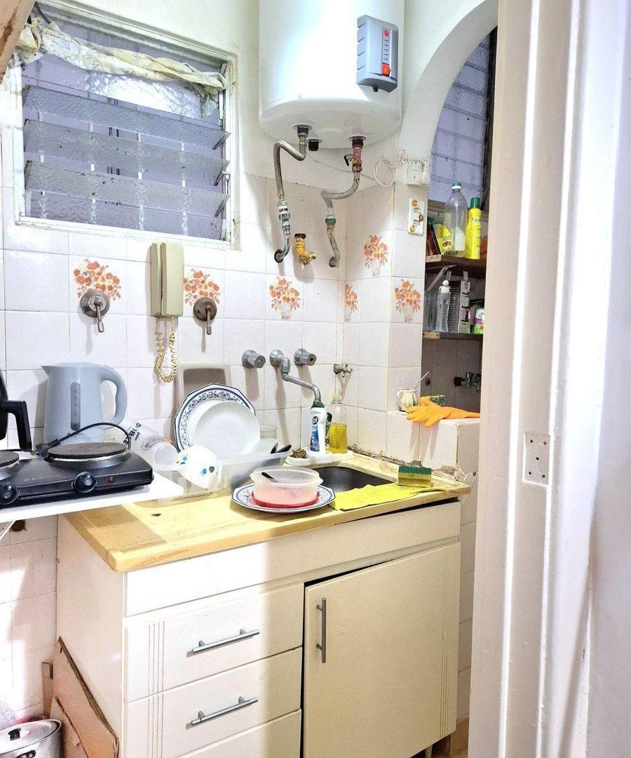Foto de VENTA DPTO 2 AMBIENTES BALVANERA CABA OPORTUNIDAD!, imagen 2