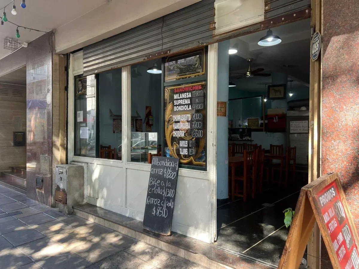 LOCAL EN VENTA EN BALVANERA 2
