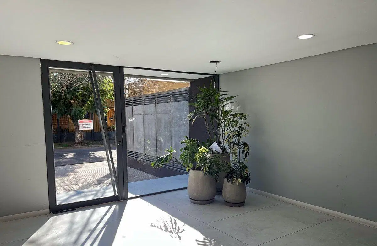 VENTA DEPARTAMENTO 2 AMBIENTES CON COCHERA 5