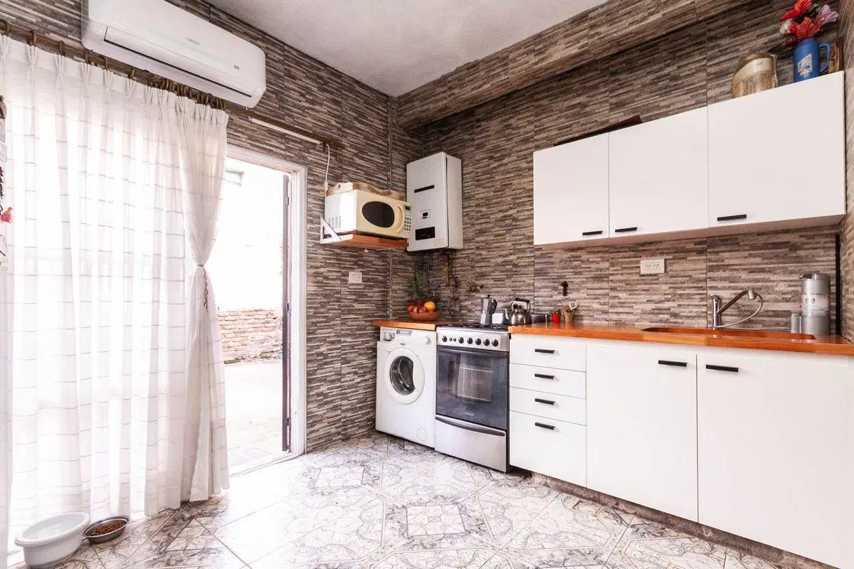 VENTA DUPLEX AVELLANEDA 4 AMB  RECICLADA PERMUTA 5