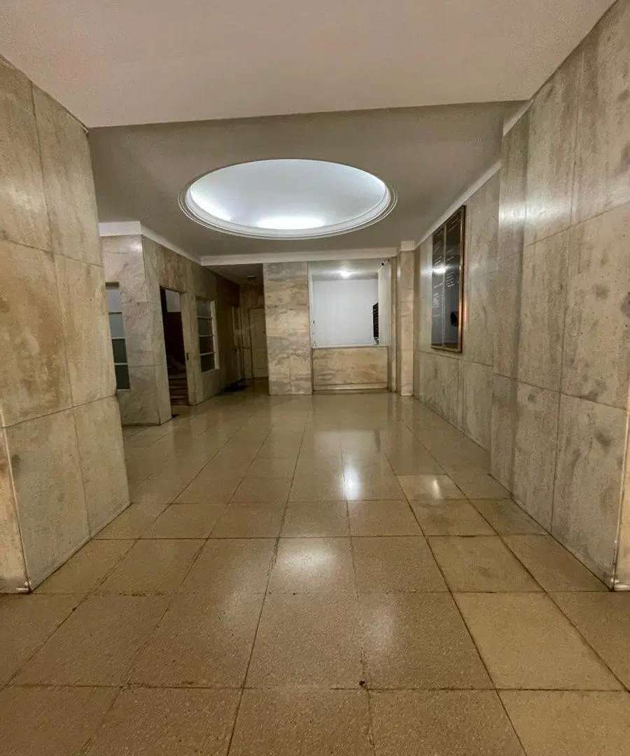 OFICINA  VENTA FRENTE A PALACIO DE TRIBUNALES 2