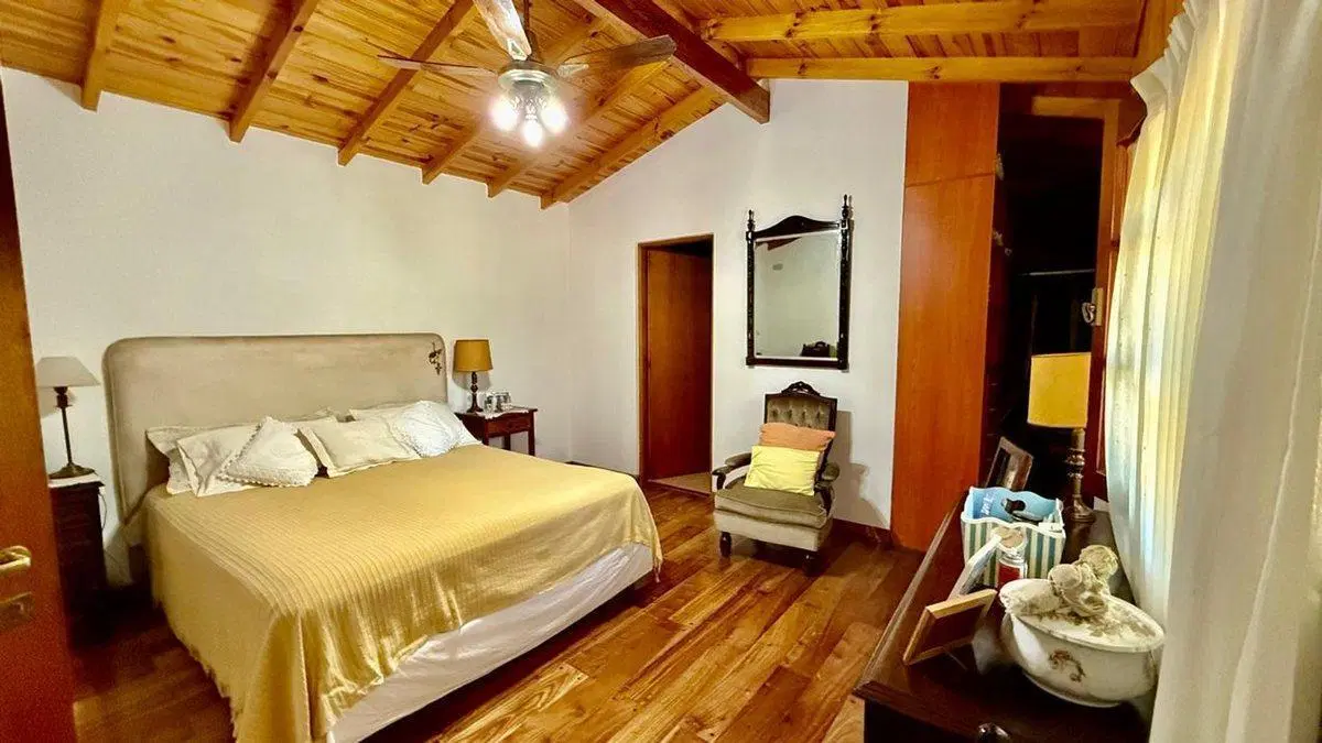 VENTA CASA PILETA ARBOLADA EXCELENTE EL REMANSO 4