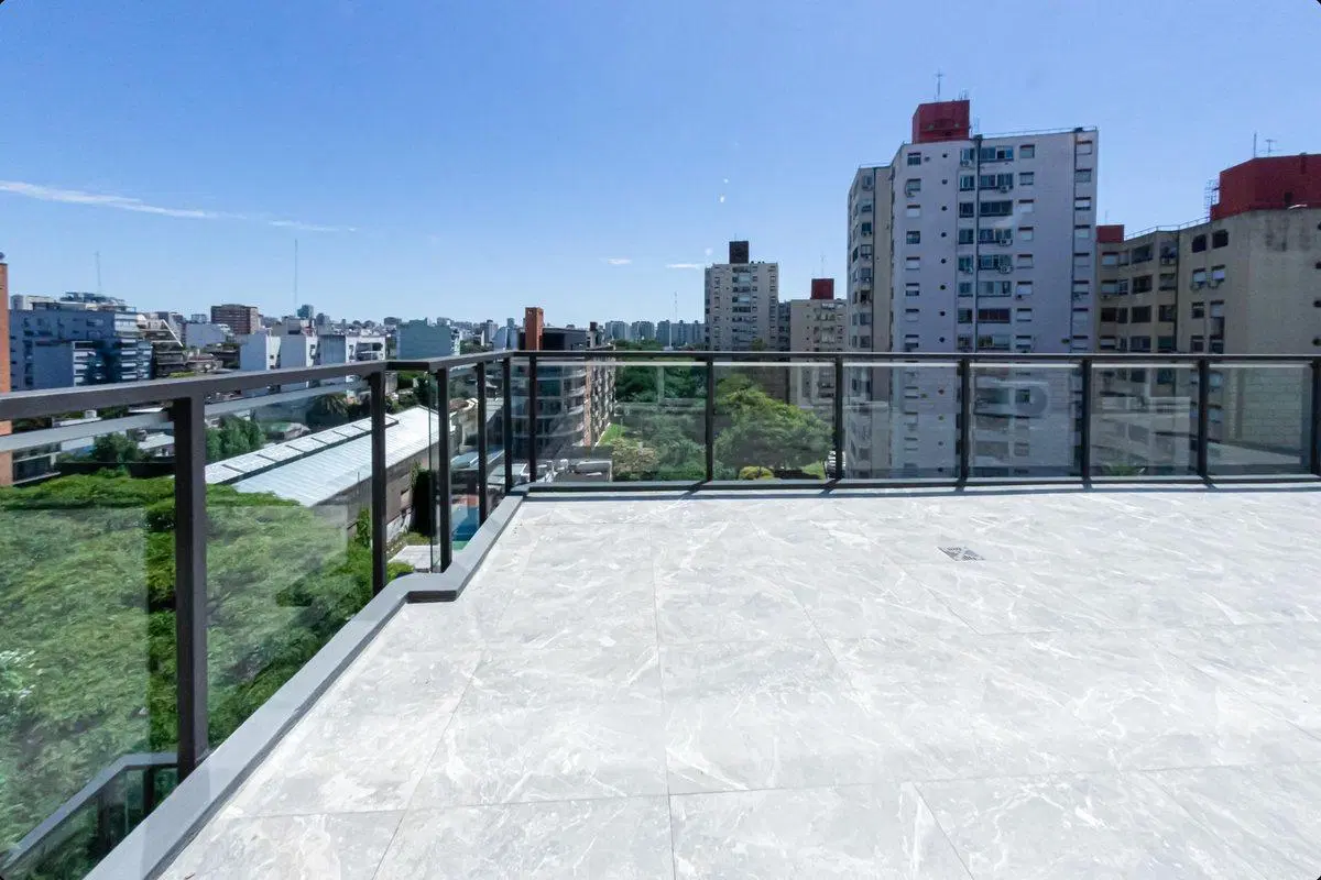 VENTA 3 AMBIENTES BALCON TERRAZA COLEGIALES PILETA 3