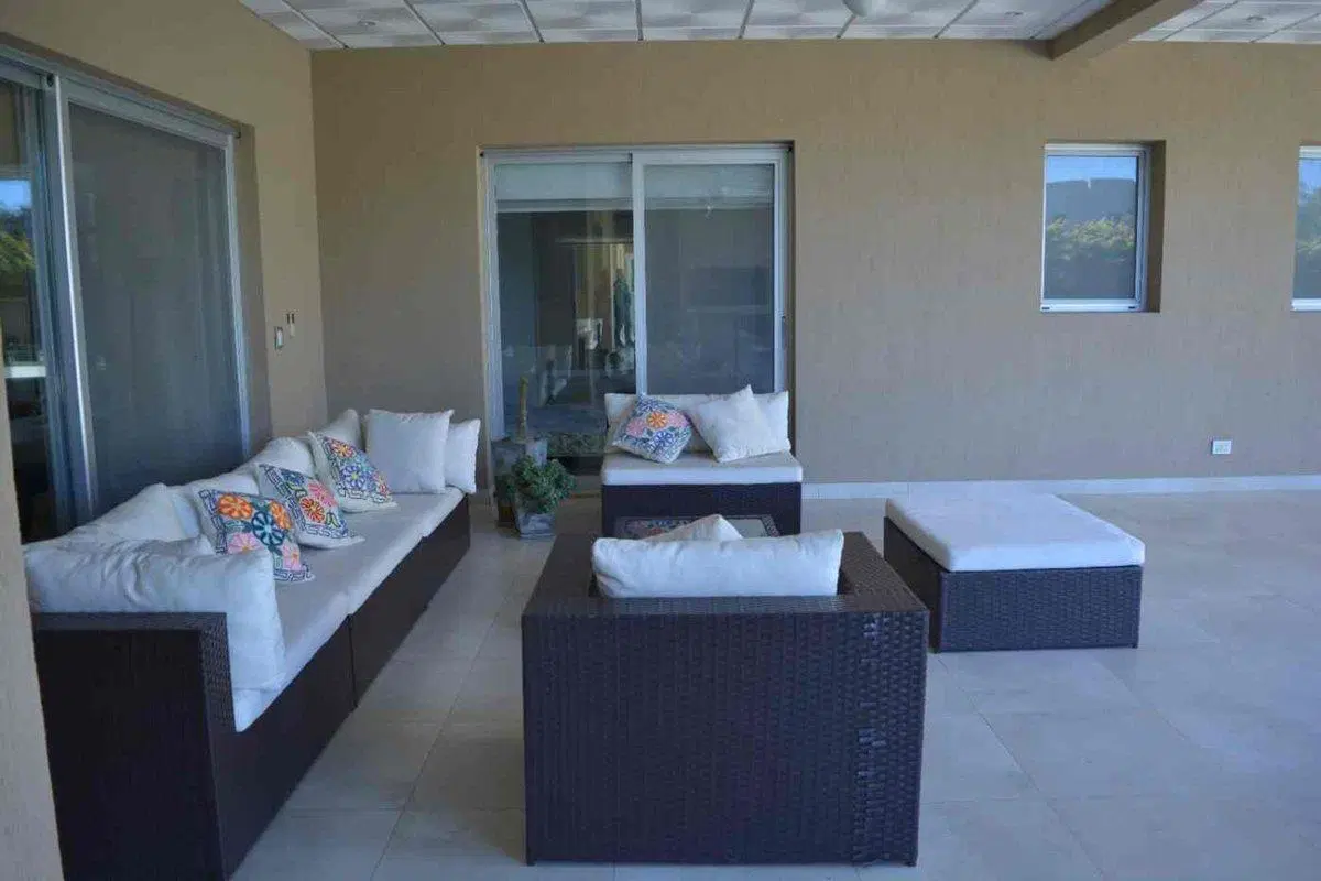 Exclusiva casa en venta - Las Casuarinas del Pilar 4