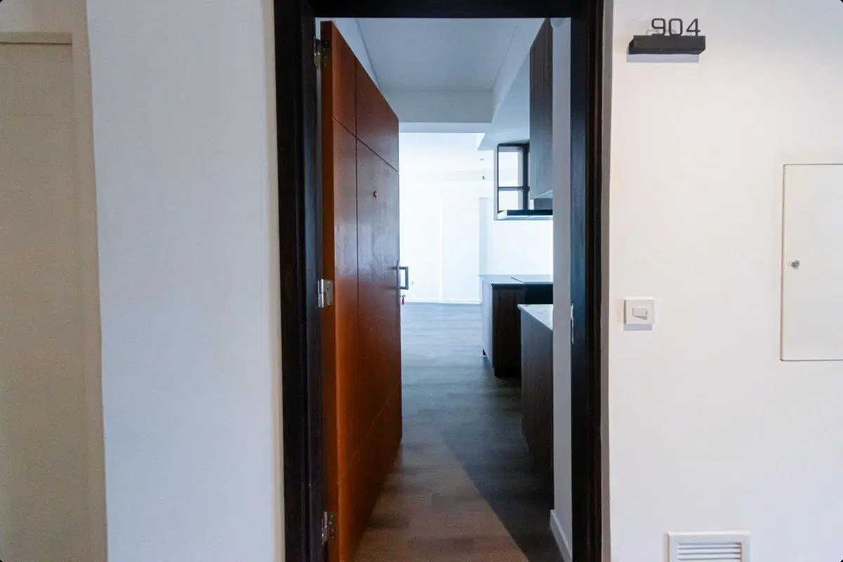 VENTA MONOAMBIENTE ESTRENAR COLEGIALES CON PILETA 5