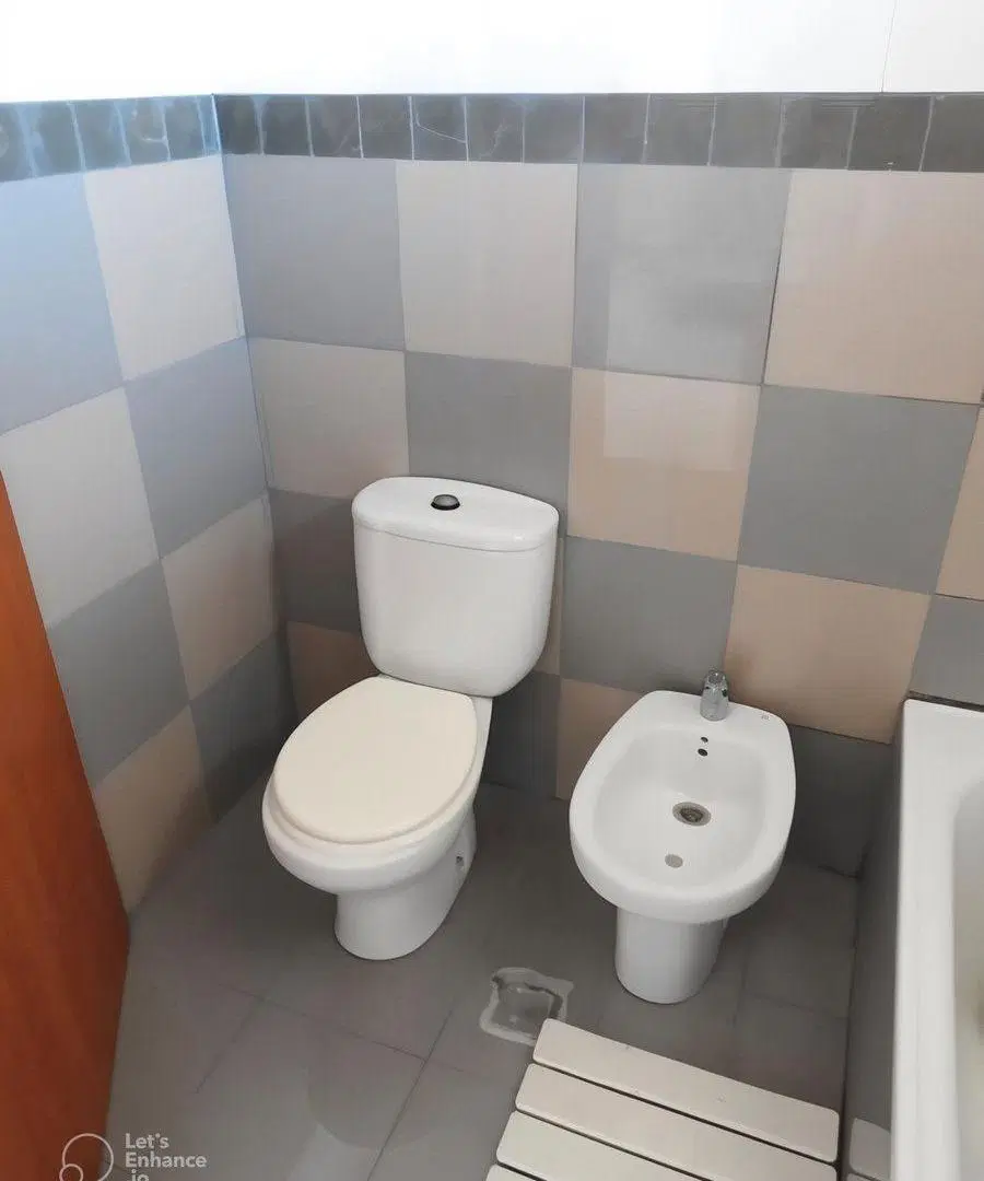 Venta Casa V. Ballester, 4 hab, jardín, 2 cocheras 8