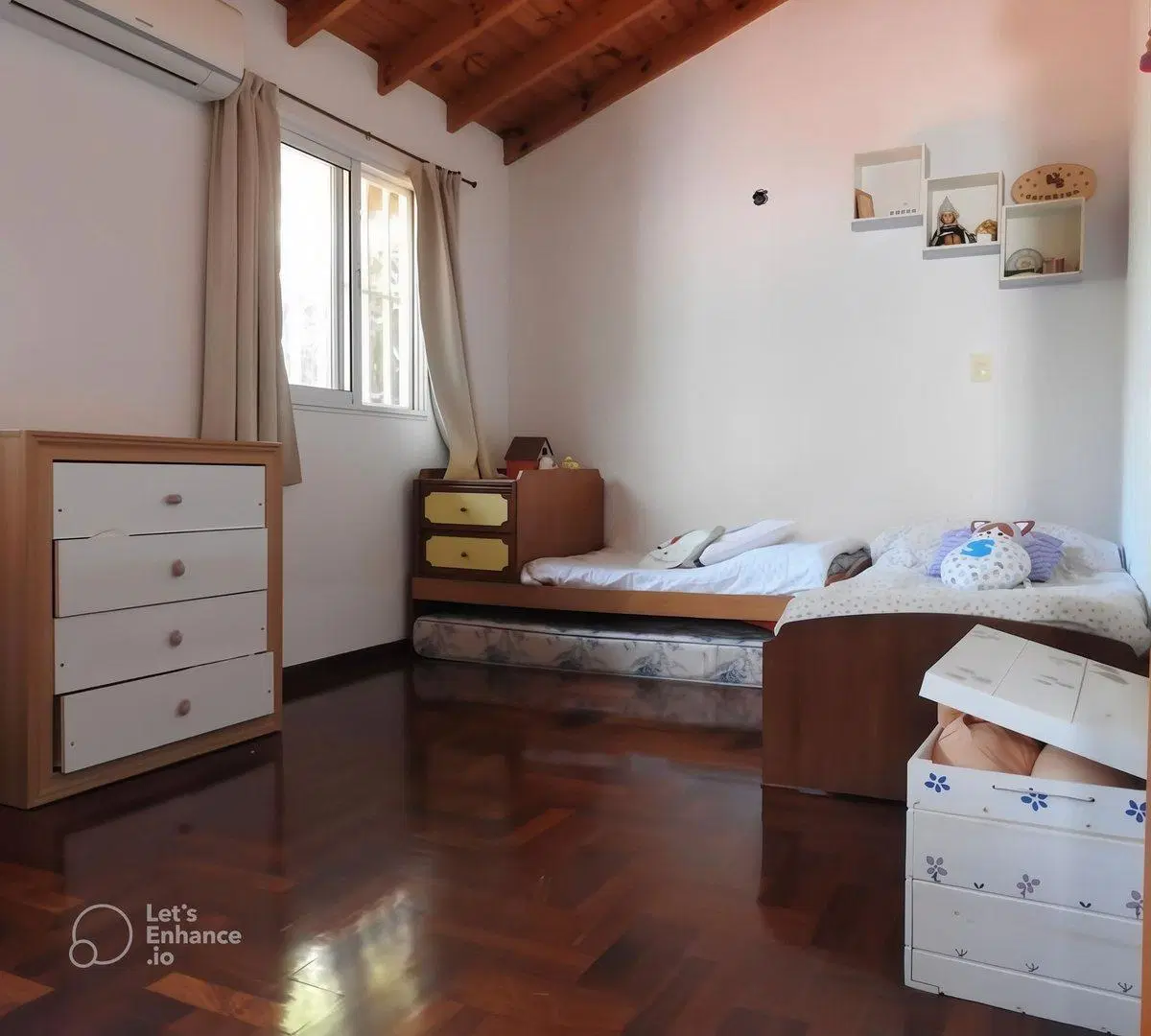 Venta Casa V. Ballester, 4 hab, jardín, 2 cocheras 3