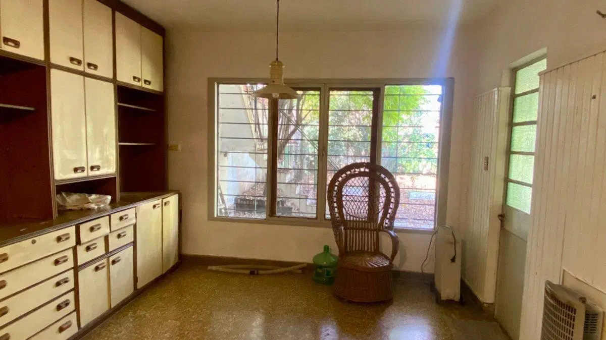 Venta en bloque, casa, 5 amb, Jardín. Palomar. 2