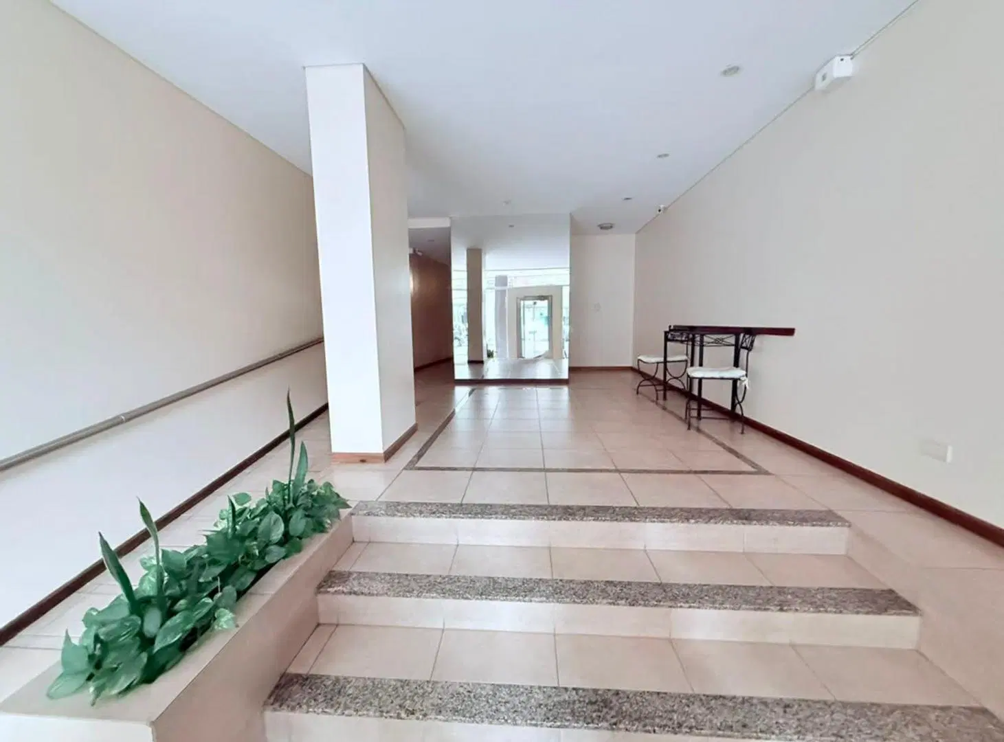 VENTA DEPTO MONOAMB. BALCON LUMINOSO BELGRANO 2