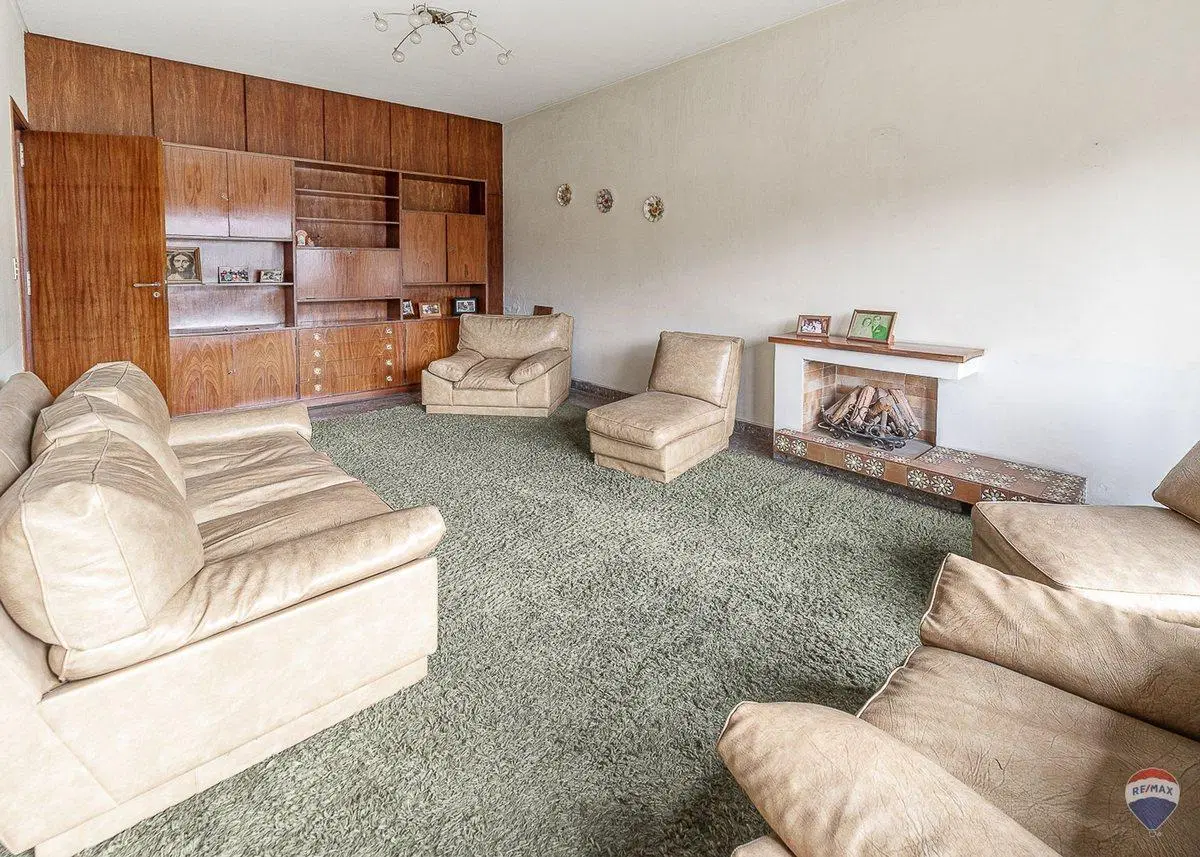 VENTA CASA 5 AMBIENTES CASTELAR TERRAZA JARDIN 2