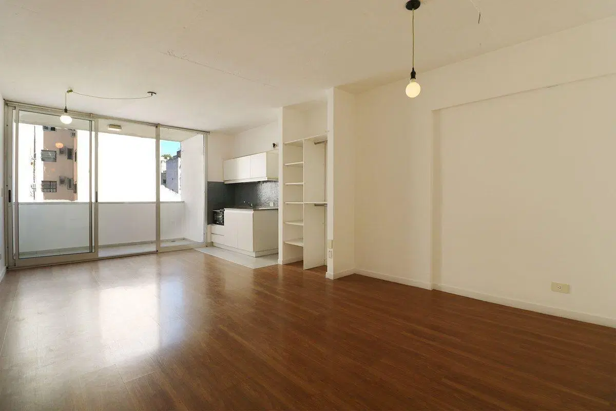 VENTA MONOAMBIENTE CON BALCON VILLA CRESPO 3