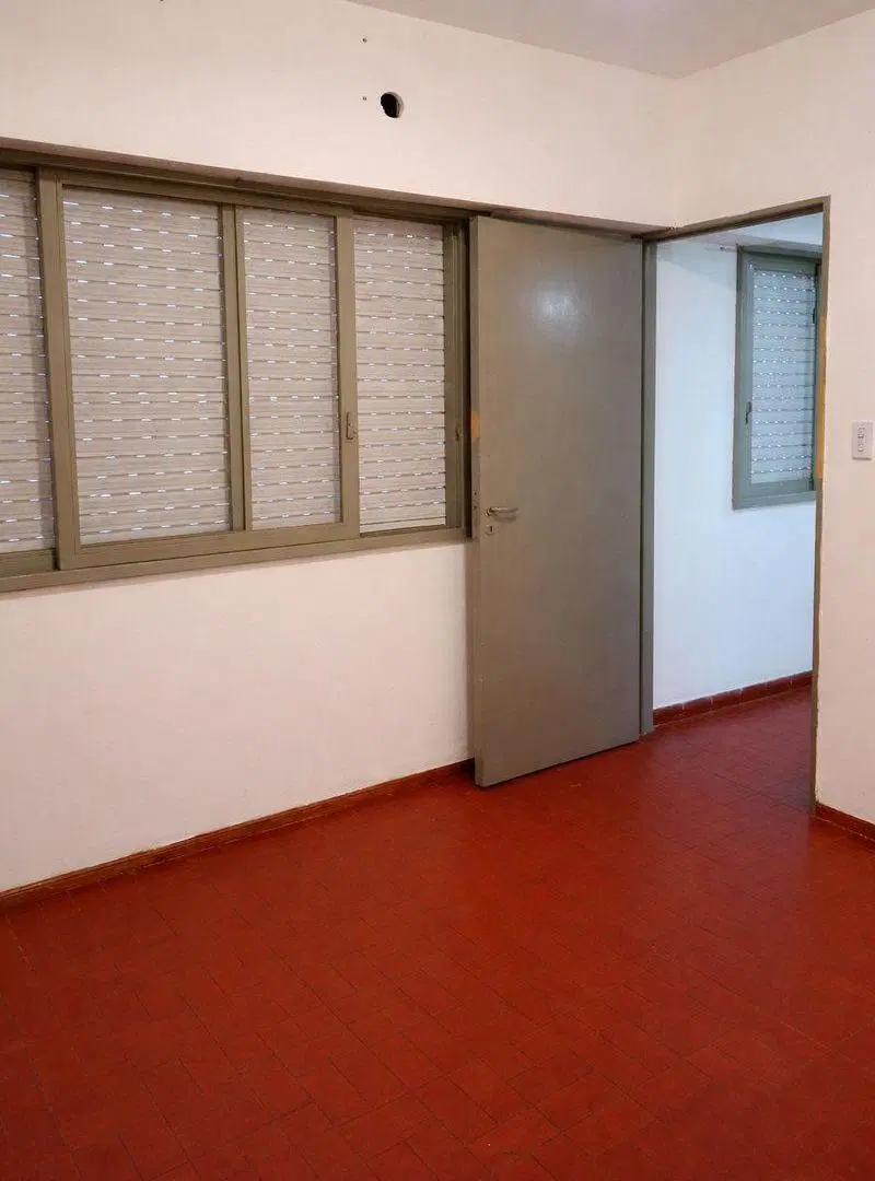 VENTA DEPARTAMENTO 2 AMBIENTES EN AVELLANEDA 3